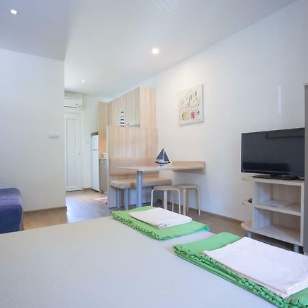 Studio Apartment - Seaview Premantura Zewnętrze zdjęcie